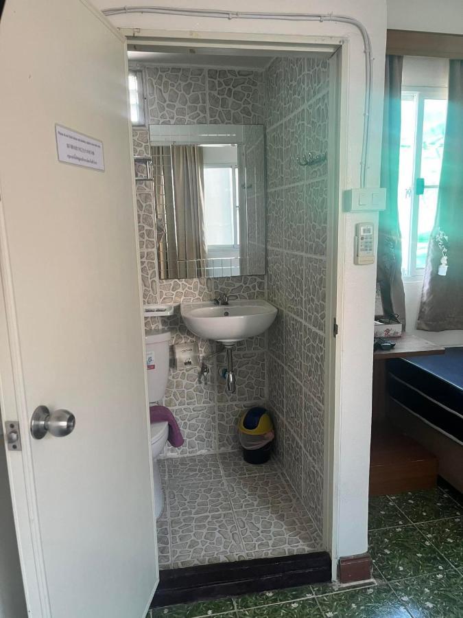 Appartement Baan Rachaya à Chiang Mai Extérieur photo