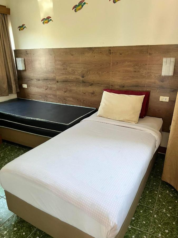 Appartement Baan Rachaya à Chiang Mai Extérieur photo